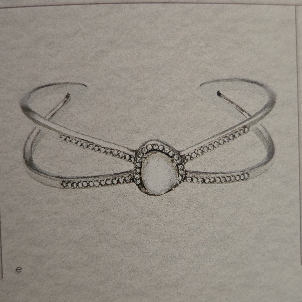 Chloe Isabel Bianca Collection Jewelry Set - Picture 11 of 12
